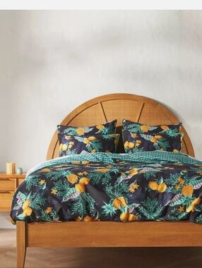 Anthropologie Shelley Organic Sateen Collection Duvet King Size Lemon Print